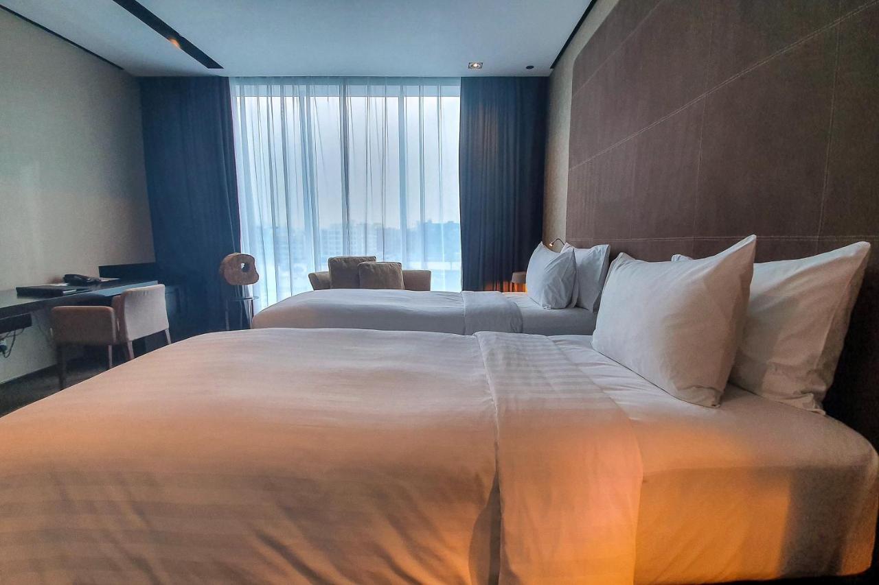 เดอะ แคนวาส โฮเต็ล ดูไบ - เอ็มแกลเลอรี Hotel ภายนอก รูปภาพ Deluxe room