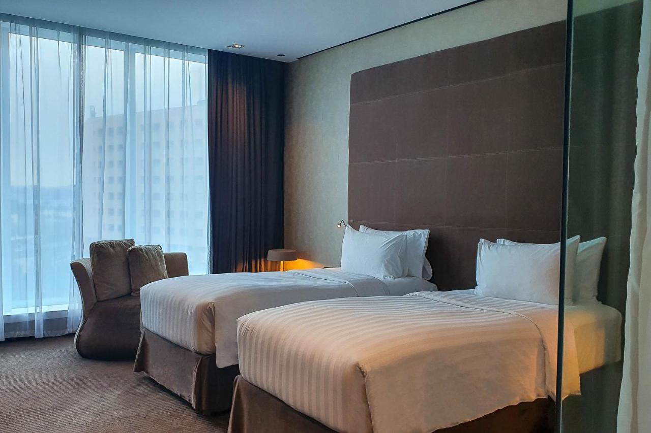 เดอะ แคนวาส โฮเต็ล ดูไบ - เอ็มแกลเลอรี Hotel ภายนอก รูปภาพ Deluxe room